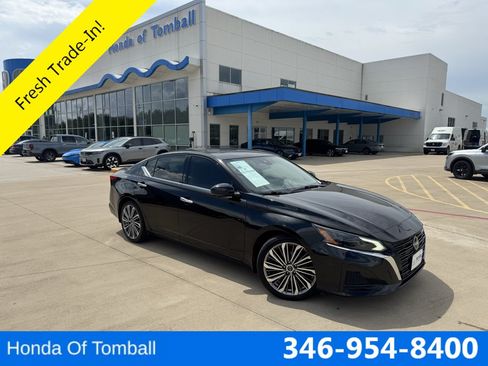 Used 2023 Nissan Altima 2.5 SL FWD image 1