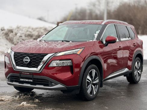 Used 2022 Nissan Rogue SL w/ SL Premium Package image 1