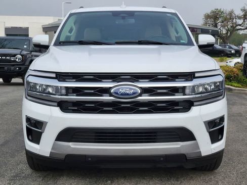 Used 2023 Ford Expedition Max Limited image 10