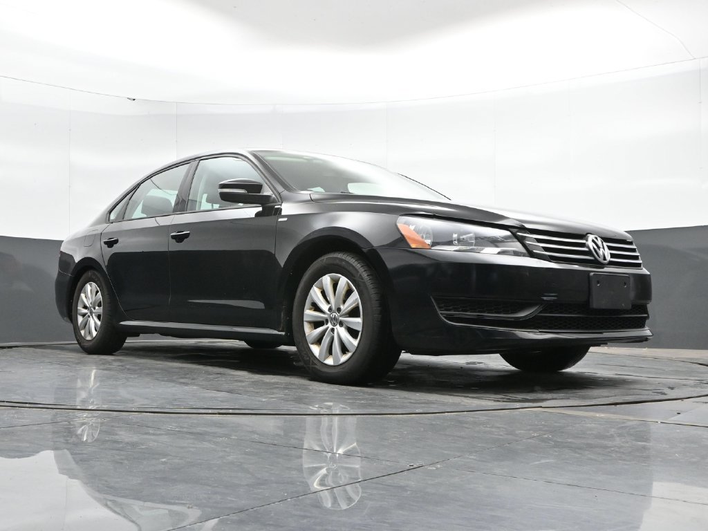 Used 2015 Volkswagen Passat 1.8T Wolfsburg Edition FWD image 39