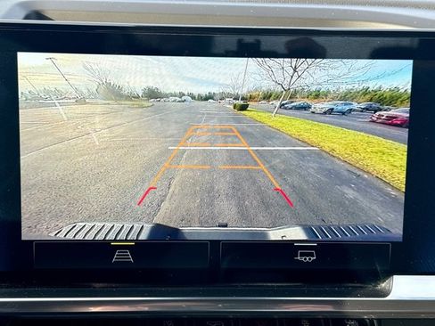 Used 2024 Chevrolet Silverado 2500 LT image 15