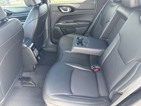 New 2026 Jeep Compass Latitude AWD/4WD image 16