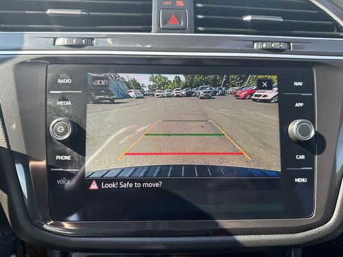 Used 2024 Volkswagen Tiguan SEL R-Line AWD/4WD image 23