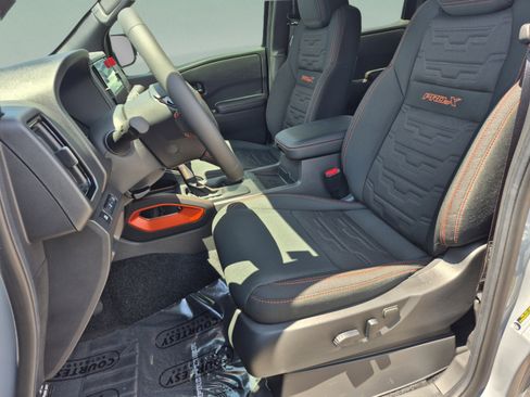 New 2026 Nissan Frontier Pro-X w/ Pro-X Convenience Package RWD image 19