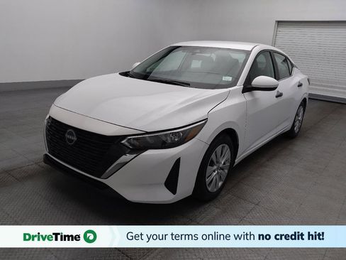 Used 2025 Nissan Sentra S image 1