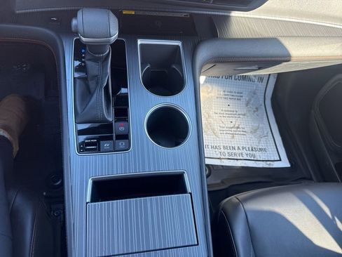 Used 2022 Toyota Sienna XSE image 30