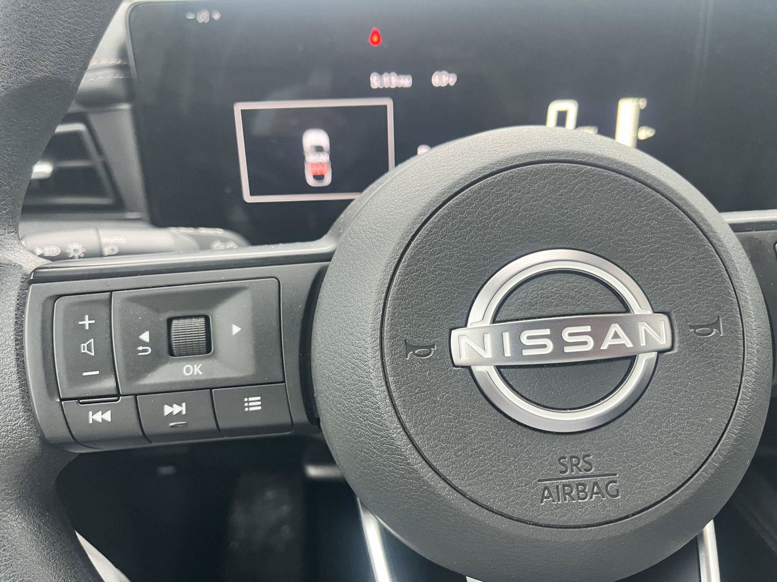 Certified 2025 Nissan Kicks SV AWD/4WD image 23