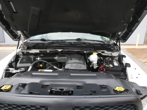 Used 2018 RAM 1500 Tradesman RWD image 31