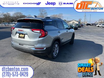 Used 2024 GMC Terrain SLT