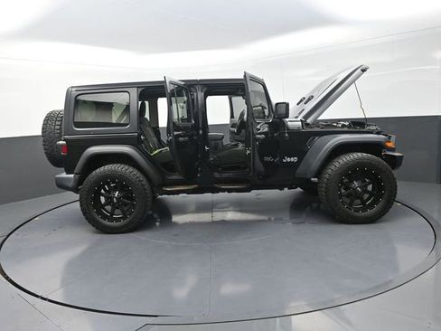 Used 2019 Jeep Wrangler Unlimited Sport S AWD/4WD image 36