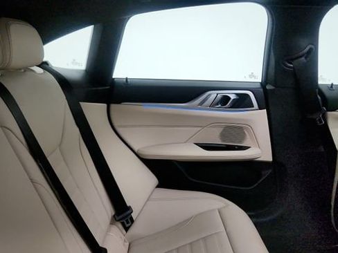 Used 2023 BMW i4 eDrive35 RWD image 39