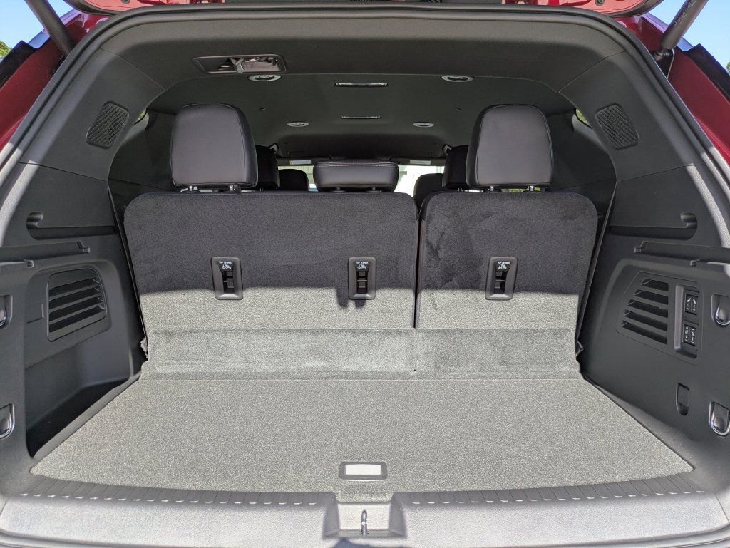 New 2026 Chevrolet Traverse High Country FWD image 7