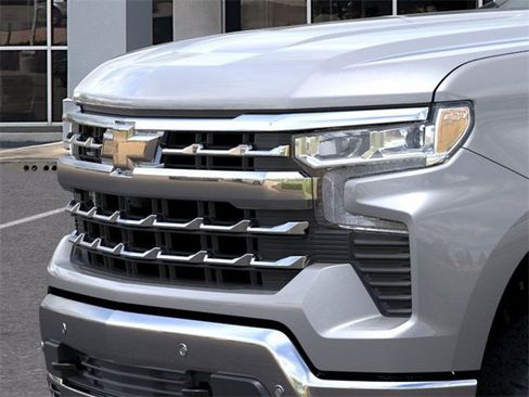 New 2026 Chevrolet Silverado 1500 LTZ w/ LTZ Premium Package image 13
