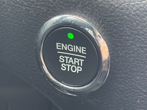 Used 2022 Ford Edge SE AWD/4WD image 42