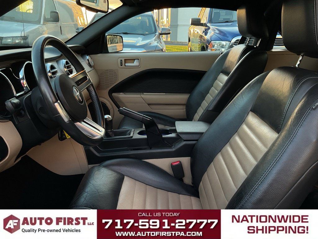 Used 2008 Ford Mustang GT RWD image 12