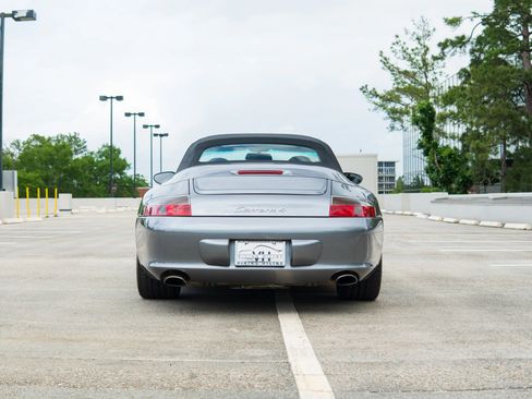 Used 2002 Porsche 911 Carrera 4 image 12