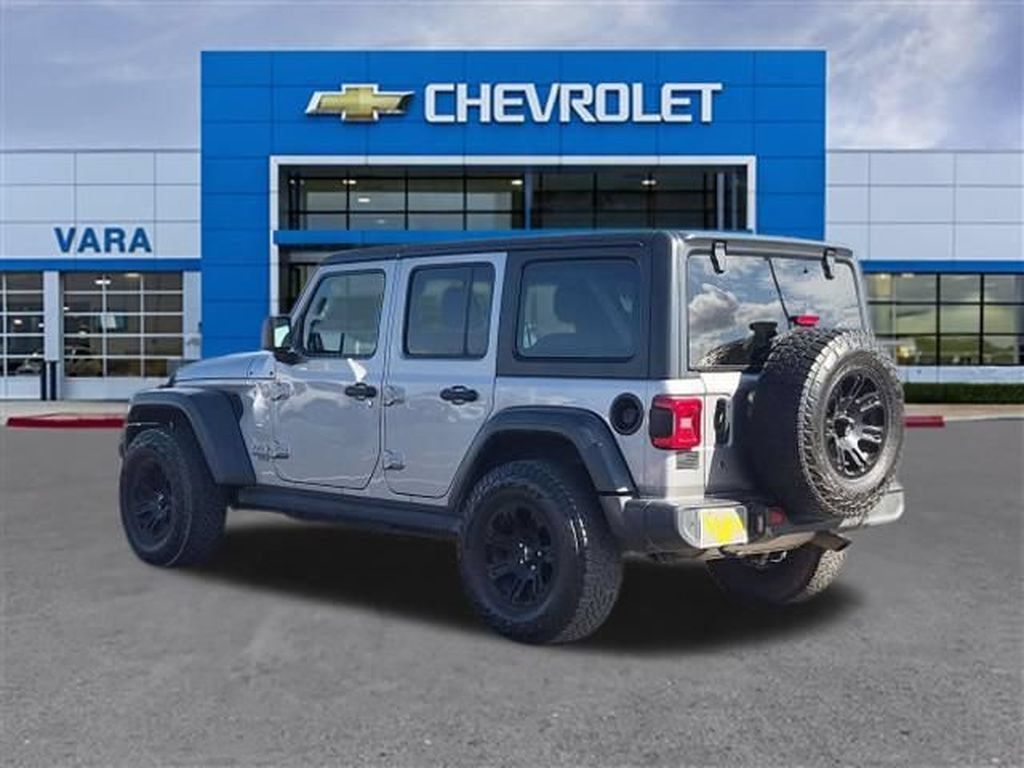 Used 2020 Jeep Wrangler Unlimited Sport S AWD/4WD image 3