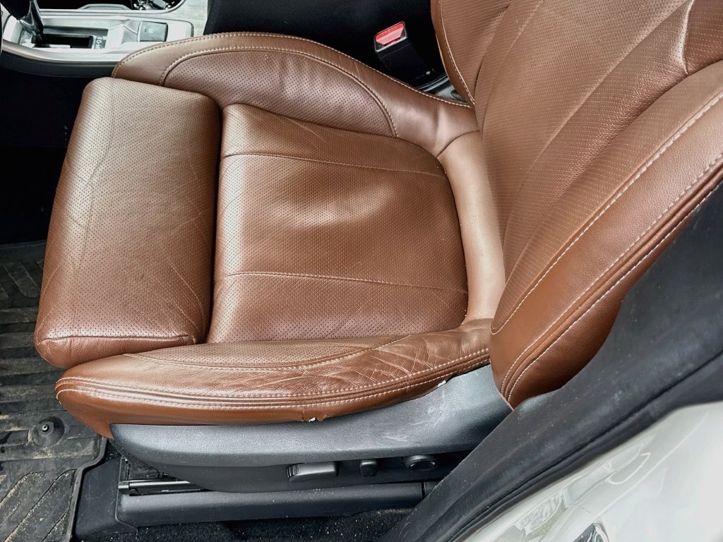 Used 2019 Subaru Ascent Touring AWD/4WD image 22