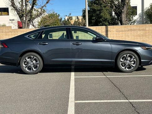 New 2026 Honda Accord EX-L image 3