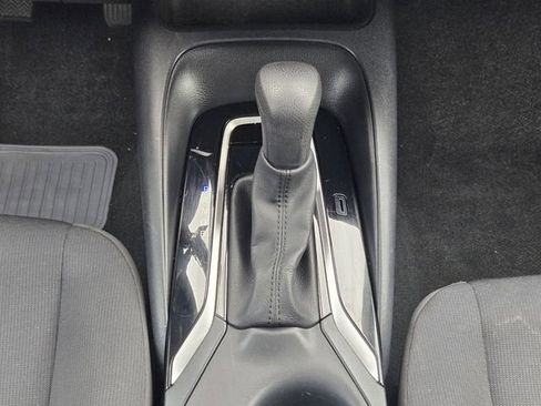 Used 2023 Toyota Corolla LE image 21
