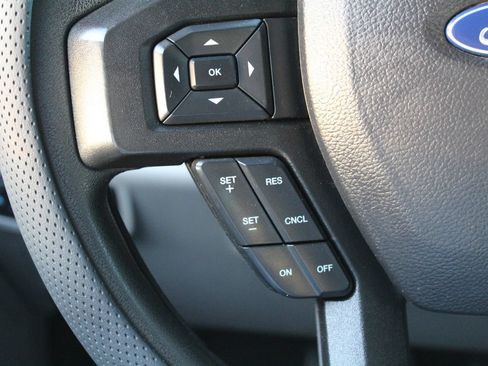 Used 2020 Ford F250 XL w/ Power Equipment Group AWD/4WD image 16