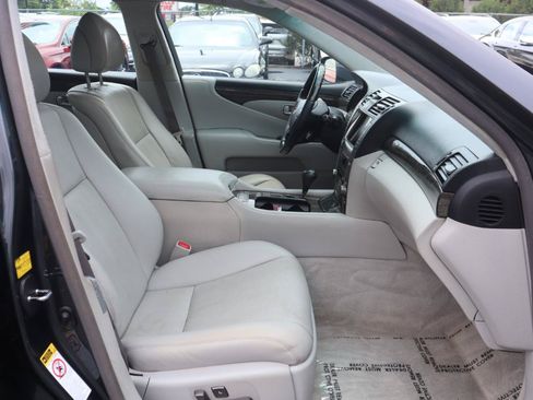 Used 2007 Lexus LS 460 L RWD image 9