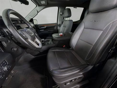 Used 2023 GMC Sierra 1500 Denali w/ Denali Reserve Package AWD/4WD image 2