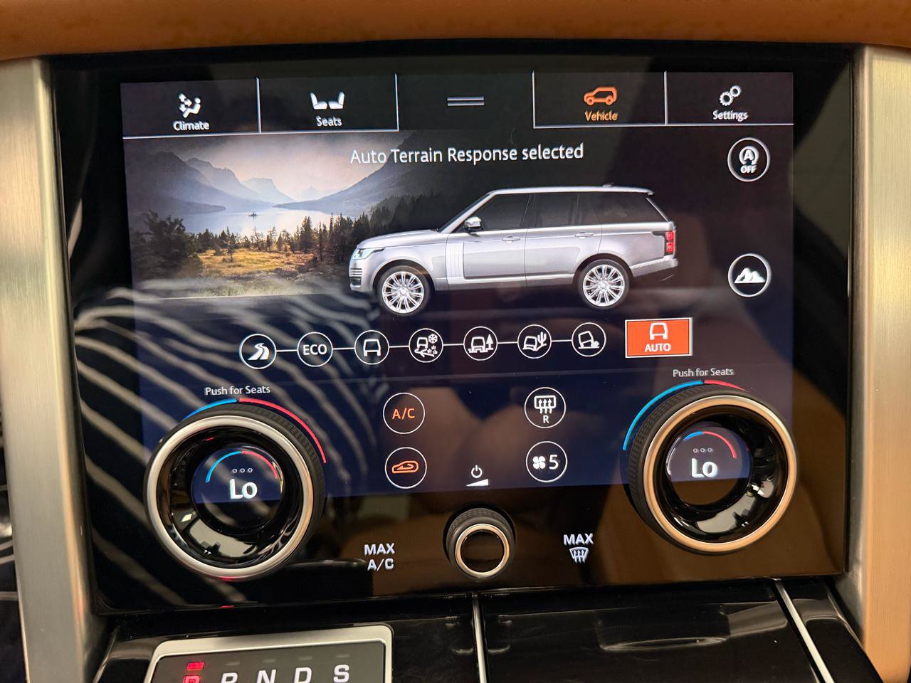 Used 2020 Land Rover Range Rover Autobiography AWD/4WD image 23