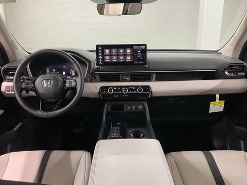 Certified 2026 Honda Passport RTL image 8