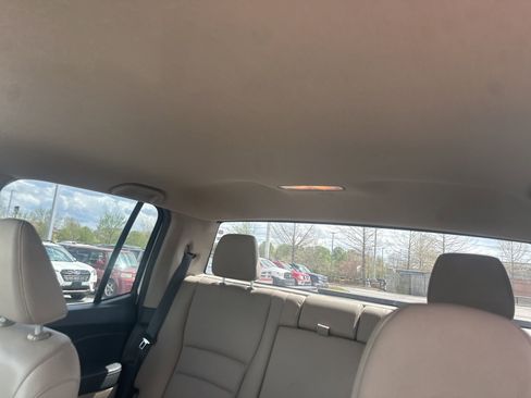 Used 2017 Honda Ridgeline RTL-T image 15