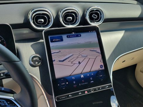 Certified 2026 Mercedes-Benz GLC 300 image 24