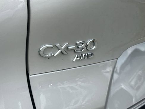 Used 2022 MAZDA CX-30 AWD 2.5 S w/ Premium Package image 11