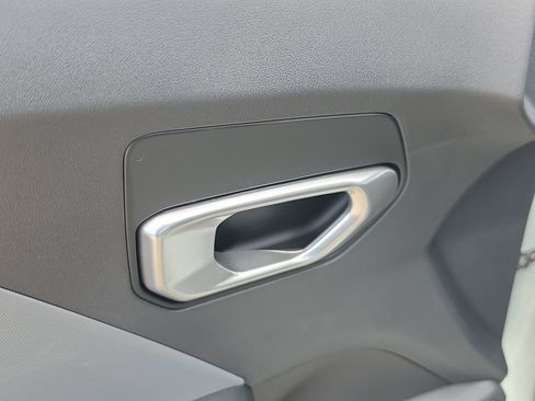 New 2026 Kia K4 FWD image 19