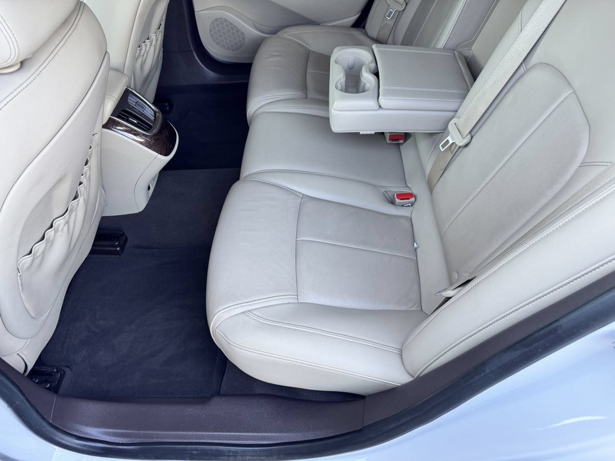 Used 2015 Buick LaCrosse Leather FWD image 30
