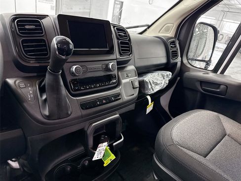 New 2026 RAM ProMaster 2500 image 15