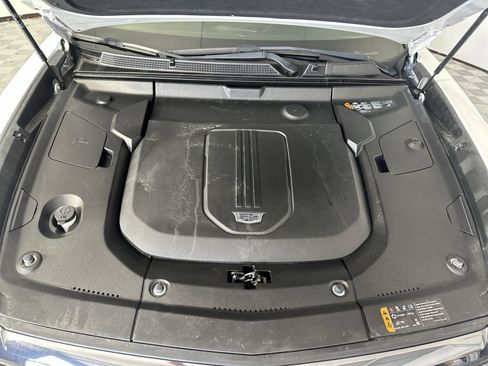 Used 2024 Cadillac Lyriq Sport RWD image 28