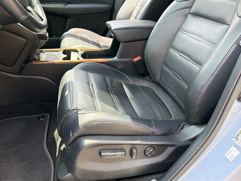 Used 2020 Honda CR-V Touring image 29