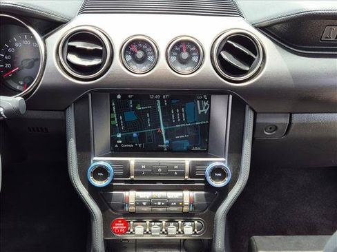 Used 2018 Ford Mustang Shelby GT350 w/ Electronics Package RWD image 14