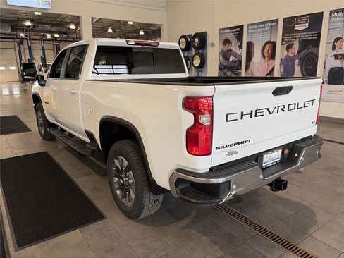 New 2026 Chevrolet Silverado 2500 LT w/ Safety Package AWD/4WD image 6