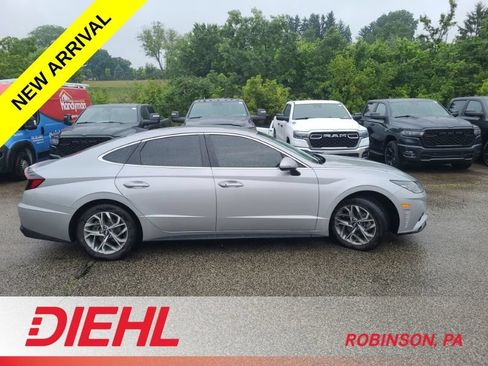Used 2023 Hyundai Sonata SEL w/ Cargo Package FWD image 5