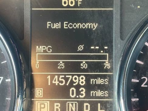 Used 2013 Nissan Rogue SV image 12