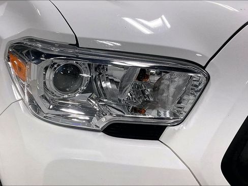 Used 2023 Toyota Tacoma SR image 38