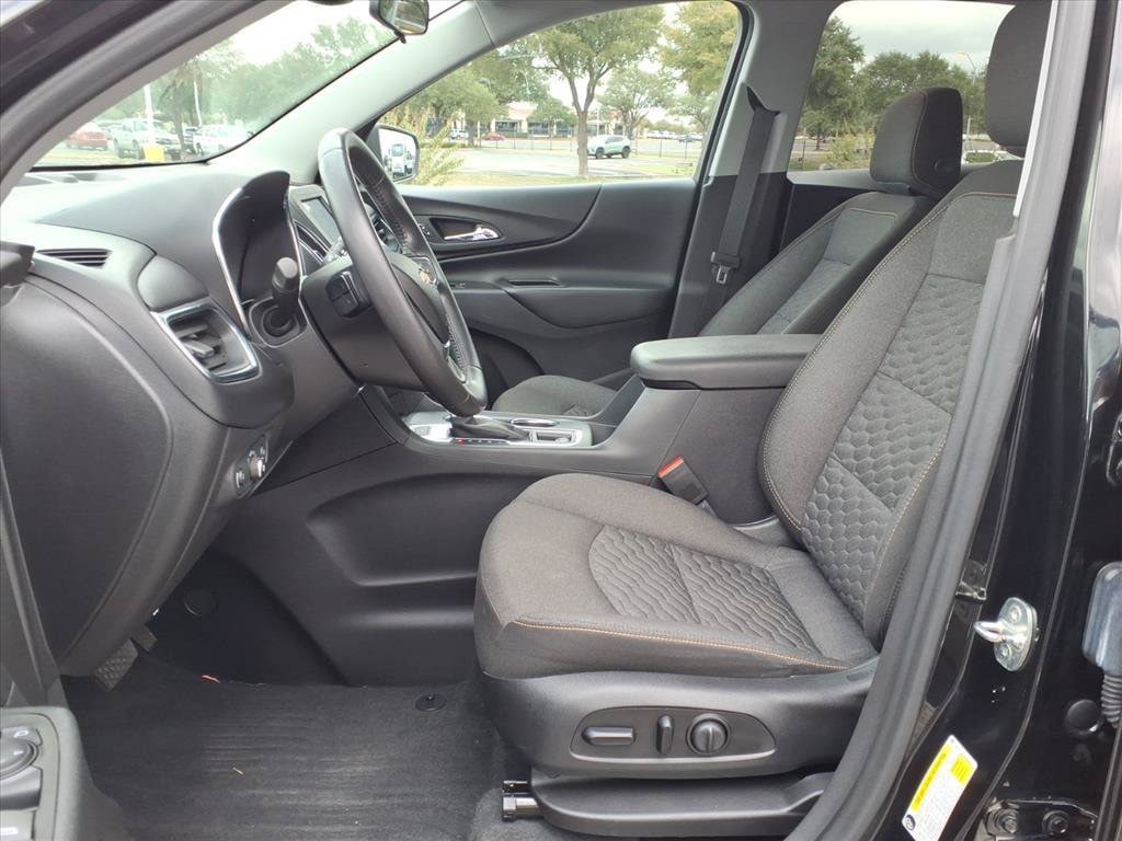 Used 2020 Chevrolet Equinox LT FWD image 18