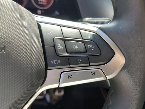 Used 2024 Volkswagen Atlas Peak Edition SE AWD/4WD image 31