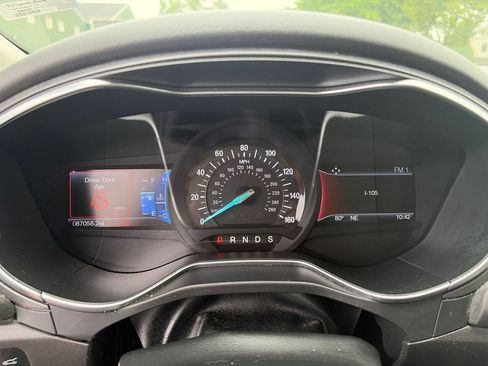 Used 2015 Ford Fusion SE w/ Equipment Group 202A FWD image 20