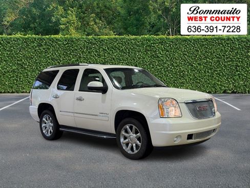 Used 2014 GMC Yukon Denali AWD/4WD image 1