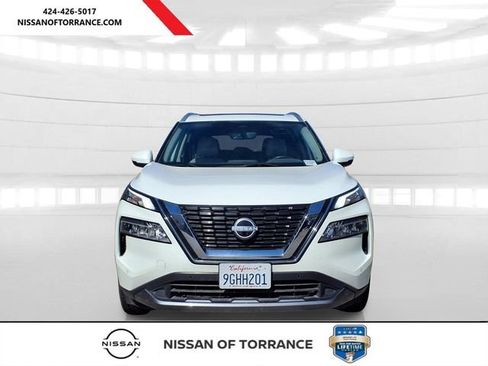 Used 2023 Nissan Rogue SL w/ SL Premium Package FWD image 2