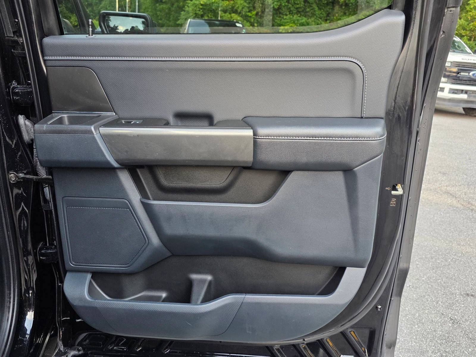 Used 2022 Ford F150 XLT w/ Equipment Group 302A High AWD/4WD image 32