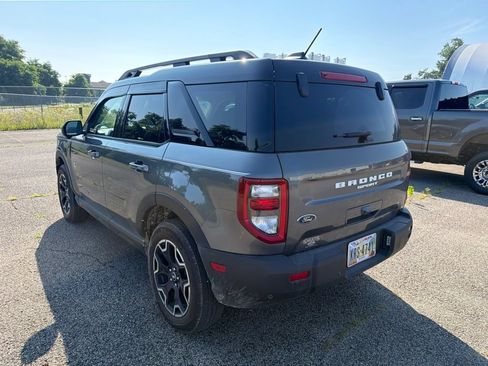 Used 2025 Ford Bronco Sport Outer Banks w/ Outer Banks Tech Package+ AWD/4WD image 8
