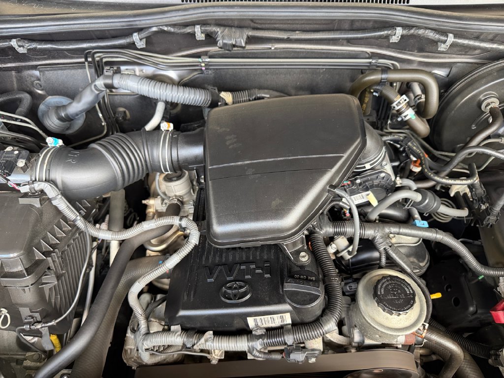 Used 2015 Toyota Tacoma PreRunner w/ Convenience Package RWD image 20